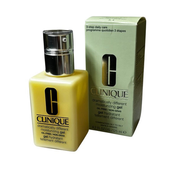 Clinique Other - Clinique Dramatically Different Moisturizing Gel 4.2oz Oily Skin